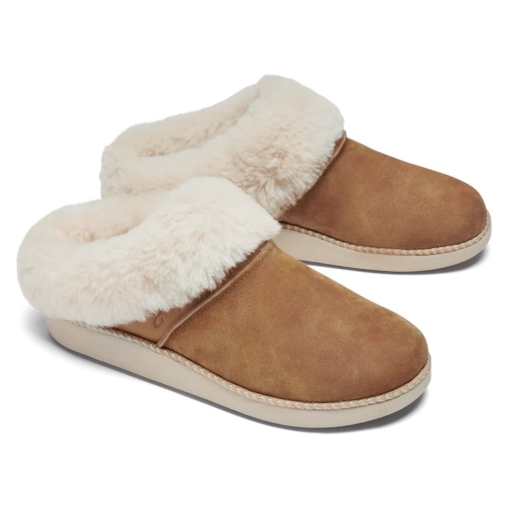 NWT OluKai Ku‘i Women’s Slip-On Slipper in Tan/Bone